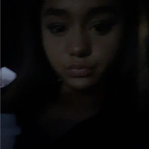 Meet your Posher, Abigail